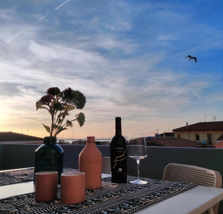 Il Faro Apartment Porto Torres Bagian luar foto