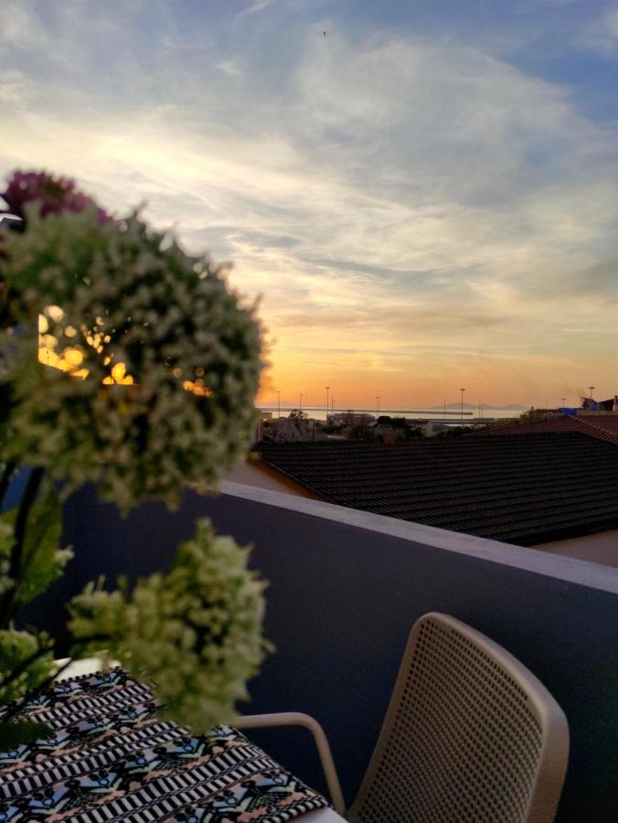 Il Faro Apartment Porto Torres Bagian luar foto