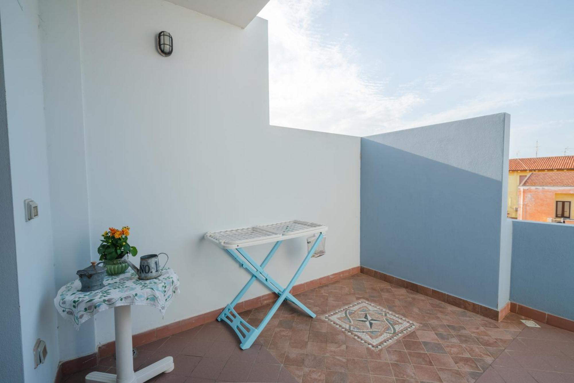 Il Faro Apartment Porto Torres Bagian luar foto